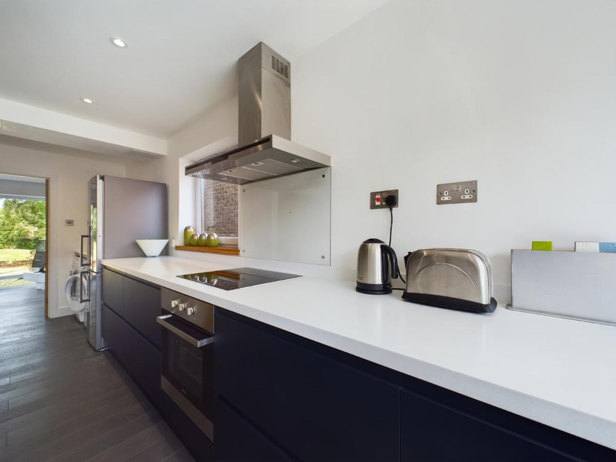 Stylish Cotswold Parking Peaceful Garden Villa Winchcombe Esterno foto